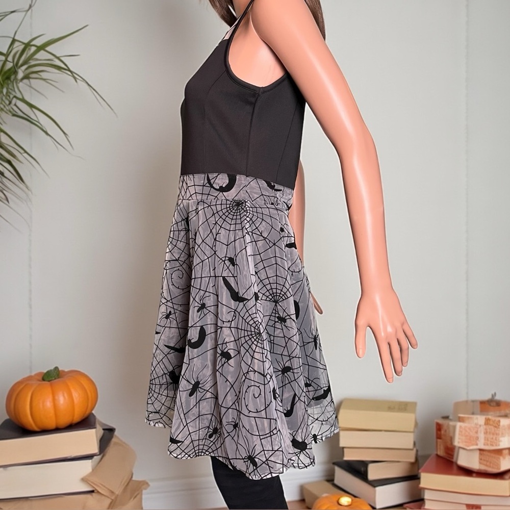 Fit & Flare Goth Dress. Spirit. Cosplay. Gothic. Halloween Costume Party. Size L - Picture 5 of 10